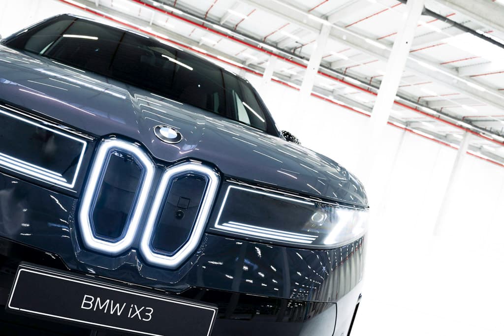 bmw_ iX3