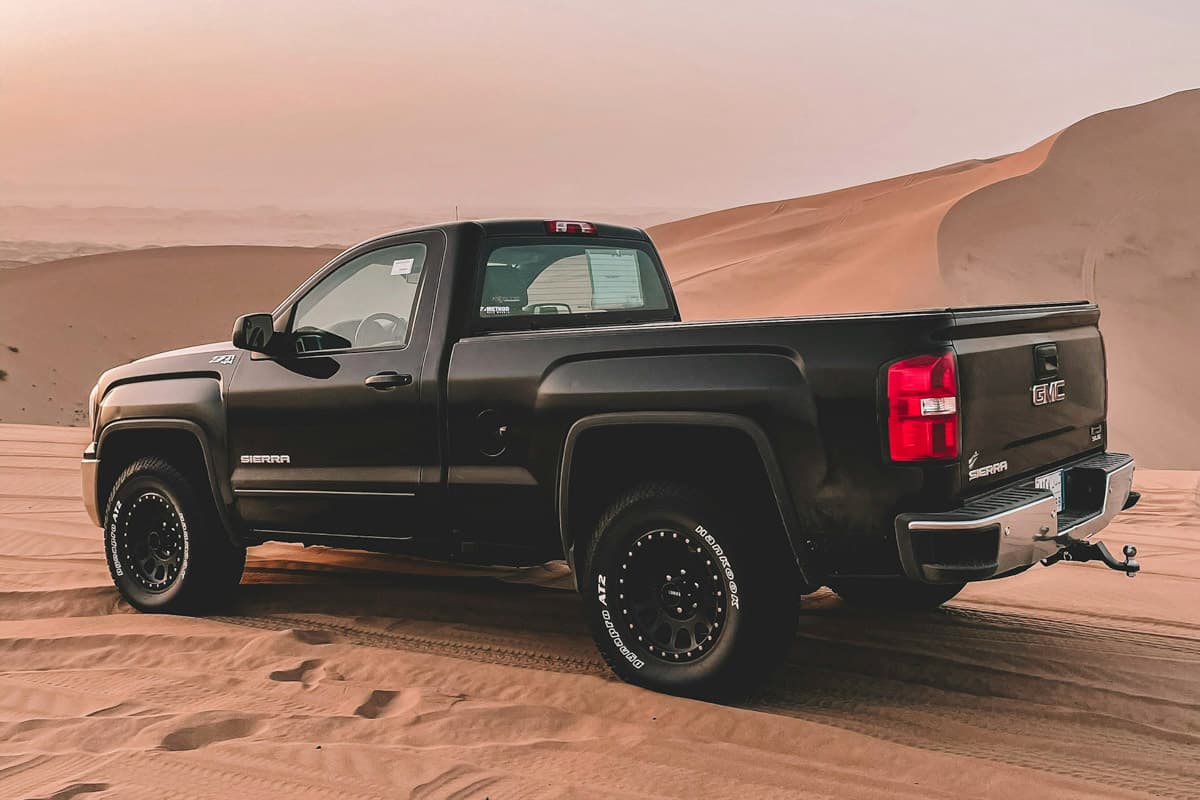 GMC SIERRA(シエラ)