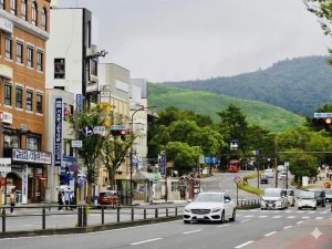 奈良市街と若草山（奈良県）