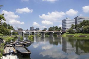愛知県岡崎市の乙川と明代橋