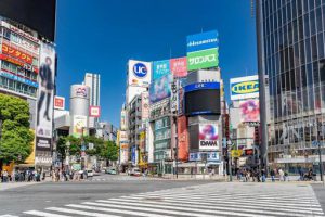 スクランブル交差点（東京都渋谷区）