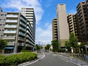 JR奈良線城陽駅前（京都府城陽市）