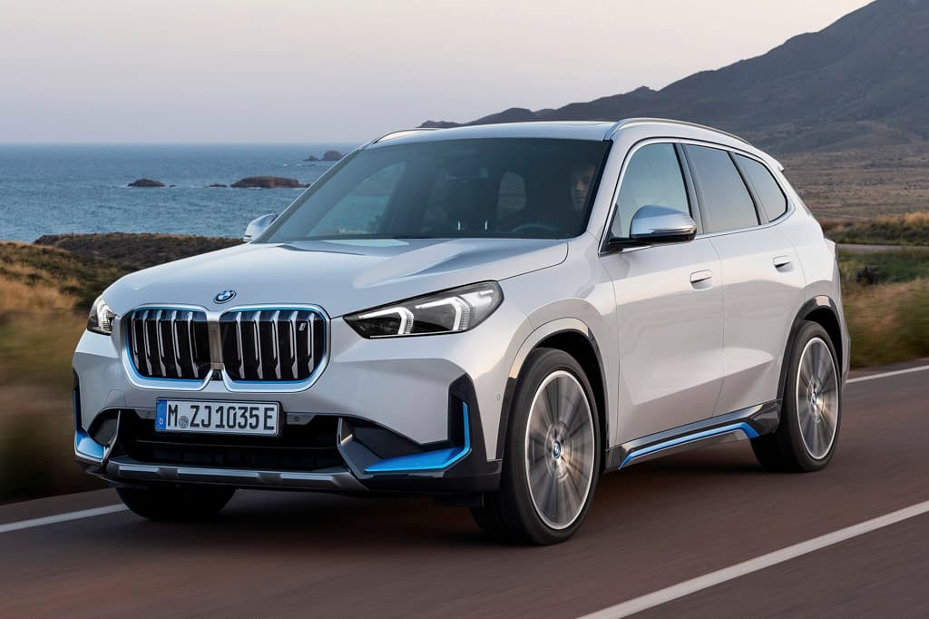 BMW iX1